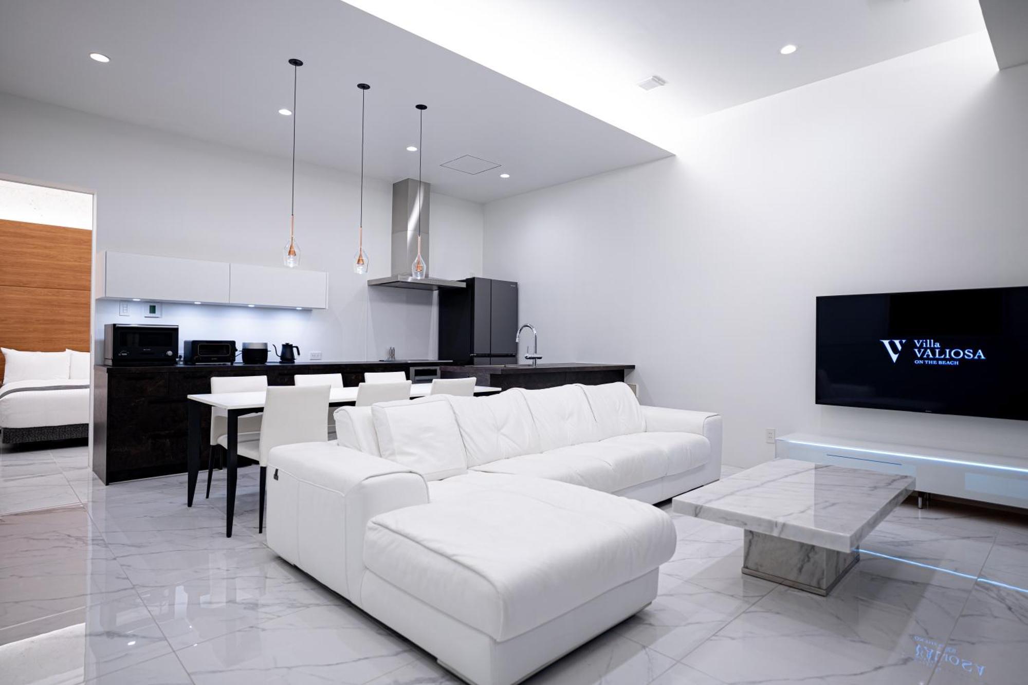 Villa Valiosa On The Beach 온나 외부 사진